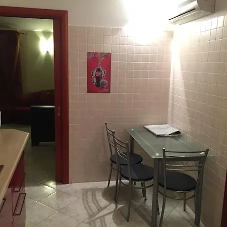 Apartment Domus De Alessio Selargius